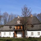 Dwór w Łopusznej - zabytki i zwiedzanie - muzeum - Łopuszna