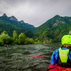 Kajaki i pontony na Dunajcu z Active Move - dla aktywnych - rafting spływ kajakowy / pontonowy - Szczawnica