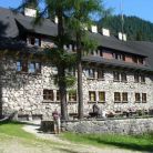 Schronisko Górskie PTTK na Polanie Chochołowskiej - schroniska - schronisko - Tatry