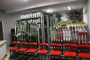 Wypożyczalnia i serwis sprzętu narciarskiego Gawra - wypożyczalnie sprzętu narciarskiego - wypożyczalnia narty snowboard - Bukowina Tatrzańska
