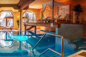 Basen Grand Hotel Stamary -  -  - Zakopane
