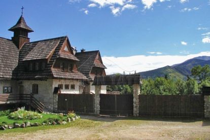 Zakopane - RegionTatry.pl - Kaplica Św. Krzyża Br. Albertynów Śpiąca Górka